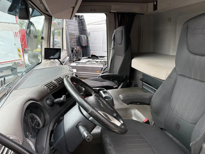 DAF CF 410 CF410 4X2 Spacecab - Distributie trekker - Mileuzone - Dealer onderhouden - apk 6-2026 - Тягач: фото 5 DAF CF 410 CF410 4X2 Spacecab - Distributie trekker - Mileuzone - Dealer onderhouden - apk 6-2026 - Тягач: фото 5