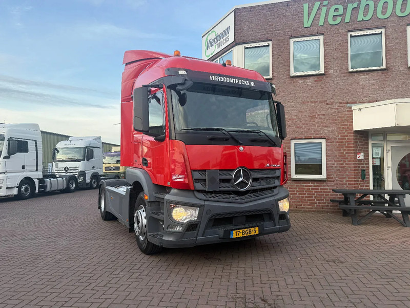 Mercedes-Benz Actros Actros 1836LS Streamspace / ONLY 740.643km / Holland Truck - Тягач: фото 1 Mercedes-Benz Actros Actros 1836LS Streamspace / ONLY 740.643km / Holland Truck - Тягач: фото 1