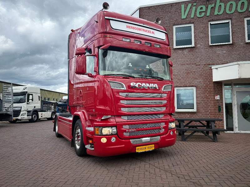 Scania R520 V8 4x2 STREAMLINE EURO6 RETARDER STANDAIRCO SPECIAL INTERIEUR HYDRAULICS SUPER CONDITION!!! - Тягач: фото 1 Scania R520 V8 4x2 STREAMLINE EURO6 RETARDER STANDAIRCO SPECIAL INTERIEUR HYDRAULICS SUPER CONDITION!!! - Тягач: фото 1
