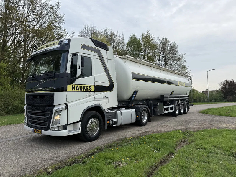 Volvo FH 420 4X2 MIT KASSBOHRER KIPPSILO SUPER ZUSTAND!!! - Тягач: фото 1 Volvo FH 420 4X2 MIT KASSBOHRER KIPPSILO SUPER ZUSTAND!!! - Тягач: фото 1