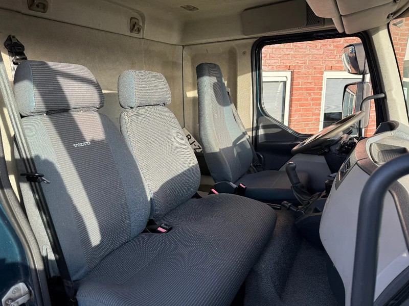 Volvo FL 12 FL 280 11.990KG MANUAL GEARBOX - Грузовик-шасси: фото 3 Volvo FL 12 FL 280 11.990KG MANUAL GEARBOX - Грузовик-шасси: фото 3