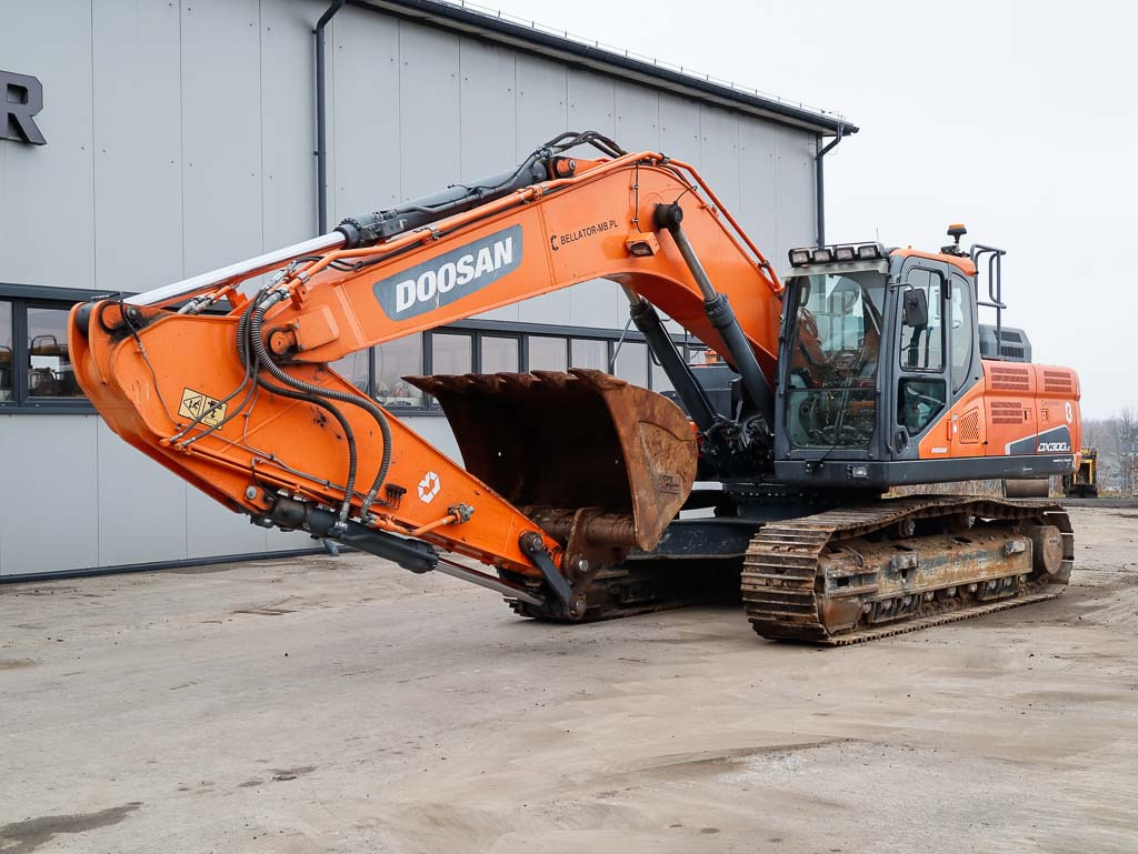 DOOSAN DX300LC-5 - Гусеничный экскаватор: фото 2 DOOSAN DX300LC-5 - Гусеничный экскаватор: фото 2