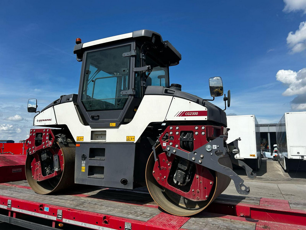 DYNAPAC CG 2300 - Дорожный каток: фото 2 DYNAPAC CG 2300 - Дорожный каток: фото 2