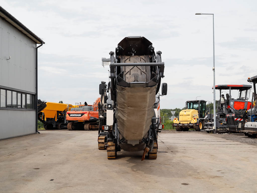 WIRTGEN W 100 CFi - Дорожная фреза: фото 3 WIRTGEN W 100 CFi - Дорожная фреза: фото 3