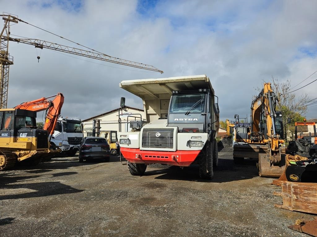 ASTRA RD 28 C - Карьерный самосвал: фото 4 ASTRA RD 28 C - Карьерный самосвал: фото 4