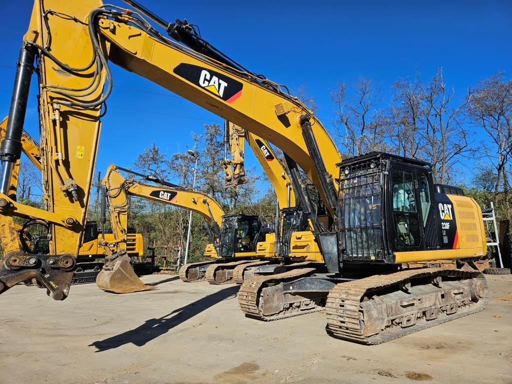 CATERPILLAR 330 FLN - Гусеничный экскаватор: фото 2 CATERPILLAR 330 FLN - Гусеничный экскаватор: фото 2