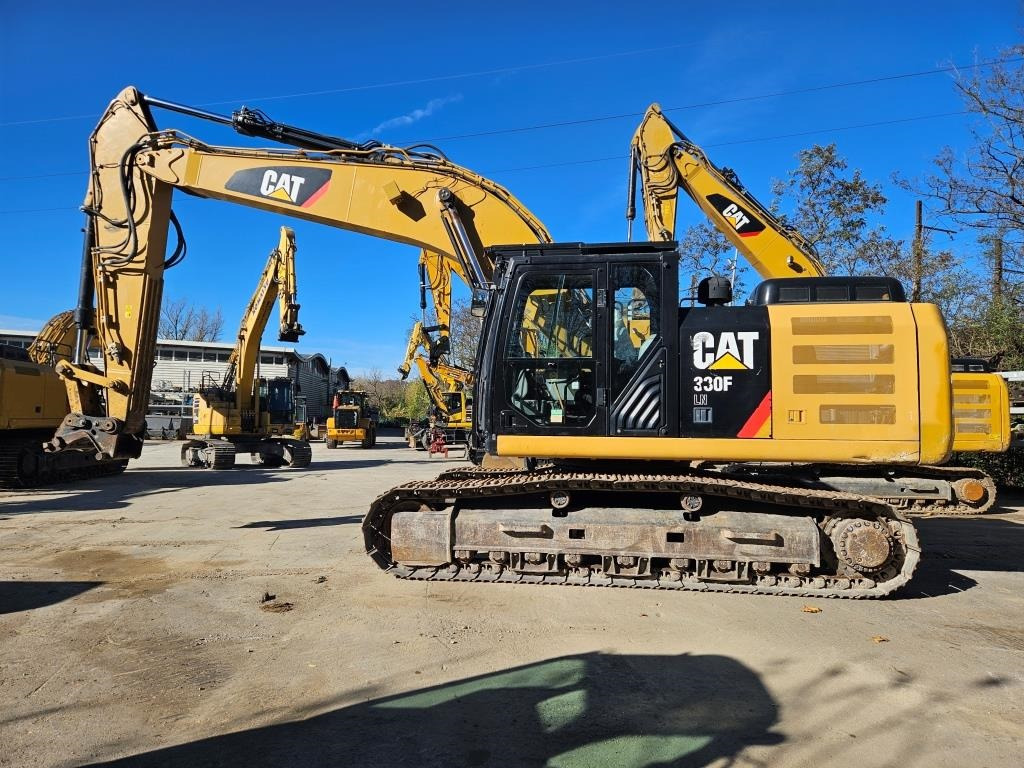 CATERPILLAR 330 FLN - Гусеничный экскаватор: фото 1 CATERPILLAR 330 FLN - Гусеничный экскаватор: фото 1