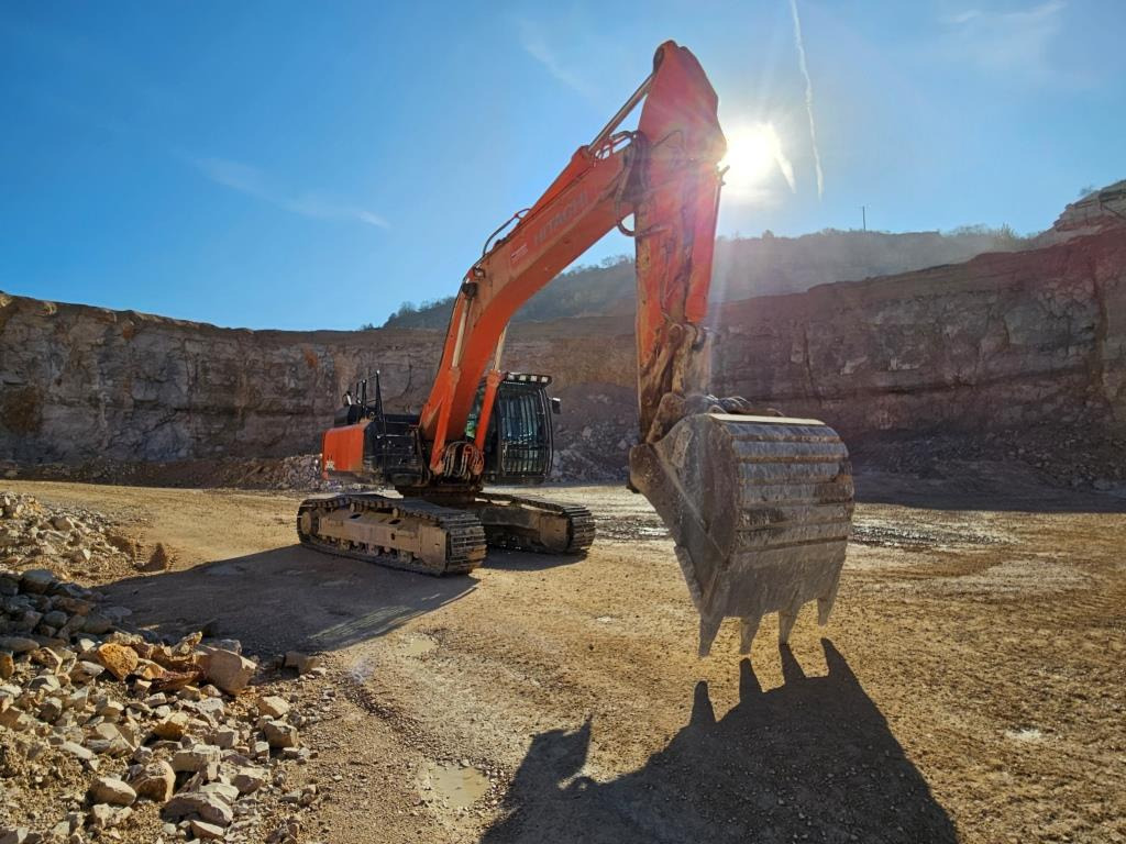 HITACHI ZX 350 LC - Гусеничный экскаватор: фото 5 HITACHI ZX 350 LC - Гусеничный экскаватор: фото 5