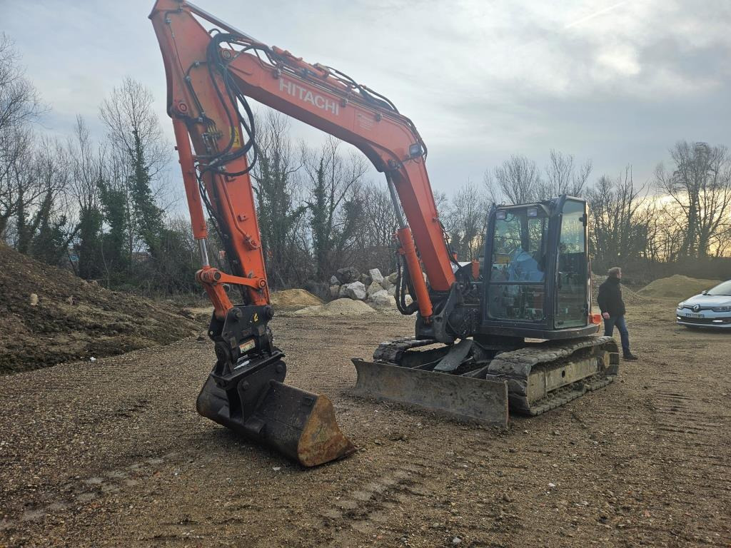 HITACHI ZX 85 - Мини-экскаватор: фото 5 HITACHI ZX 85 - Мини-экскаватор: фото 5