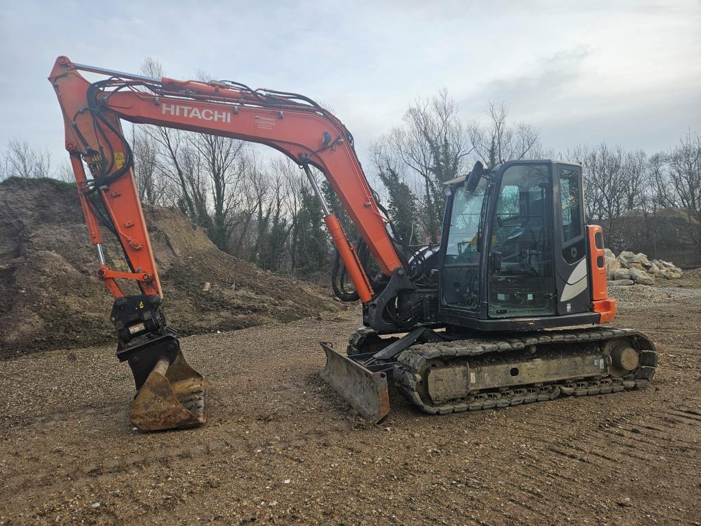 HITACHI ZX 85 - Мини-экскаватор: фото 3 HITACHI ZX 85 - Мини-экскаватор: фото 3