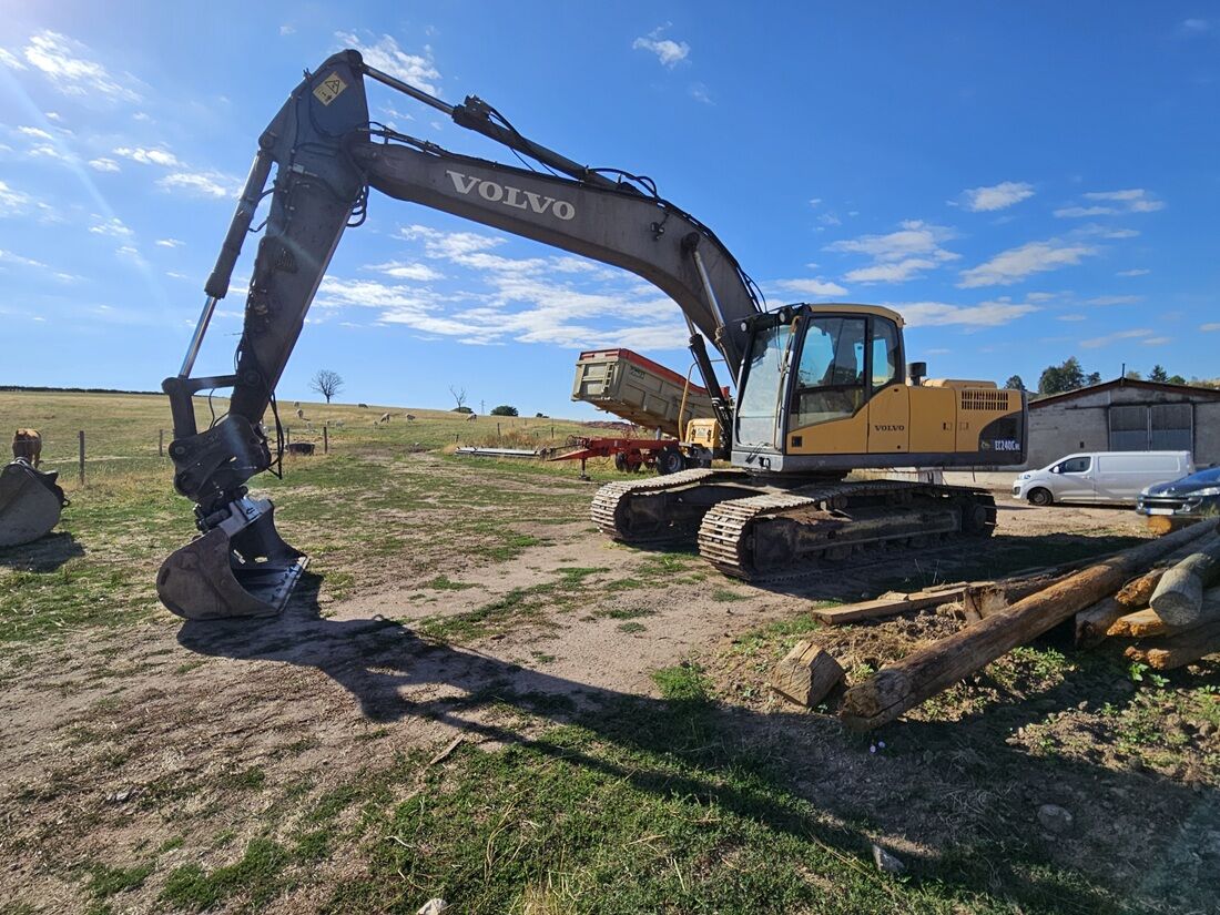 VOLVO EC 240NLC - Экскаватор: фото 3 VOLVO EC 240NLC - Экскаватор: фото 3