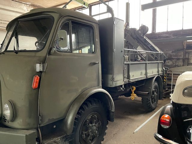 Steyr A 680 G Geländewagen - Грузовик бортовой/ Платформа, Автоманипулятор: фото 5 Steyr A 680 G Geländewagen - Грузовик бортовой/ Платформа, Автоманипулятор: фото 5