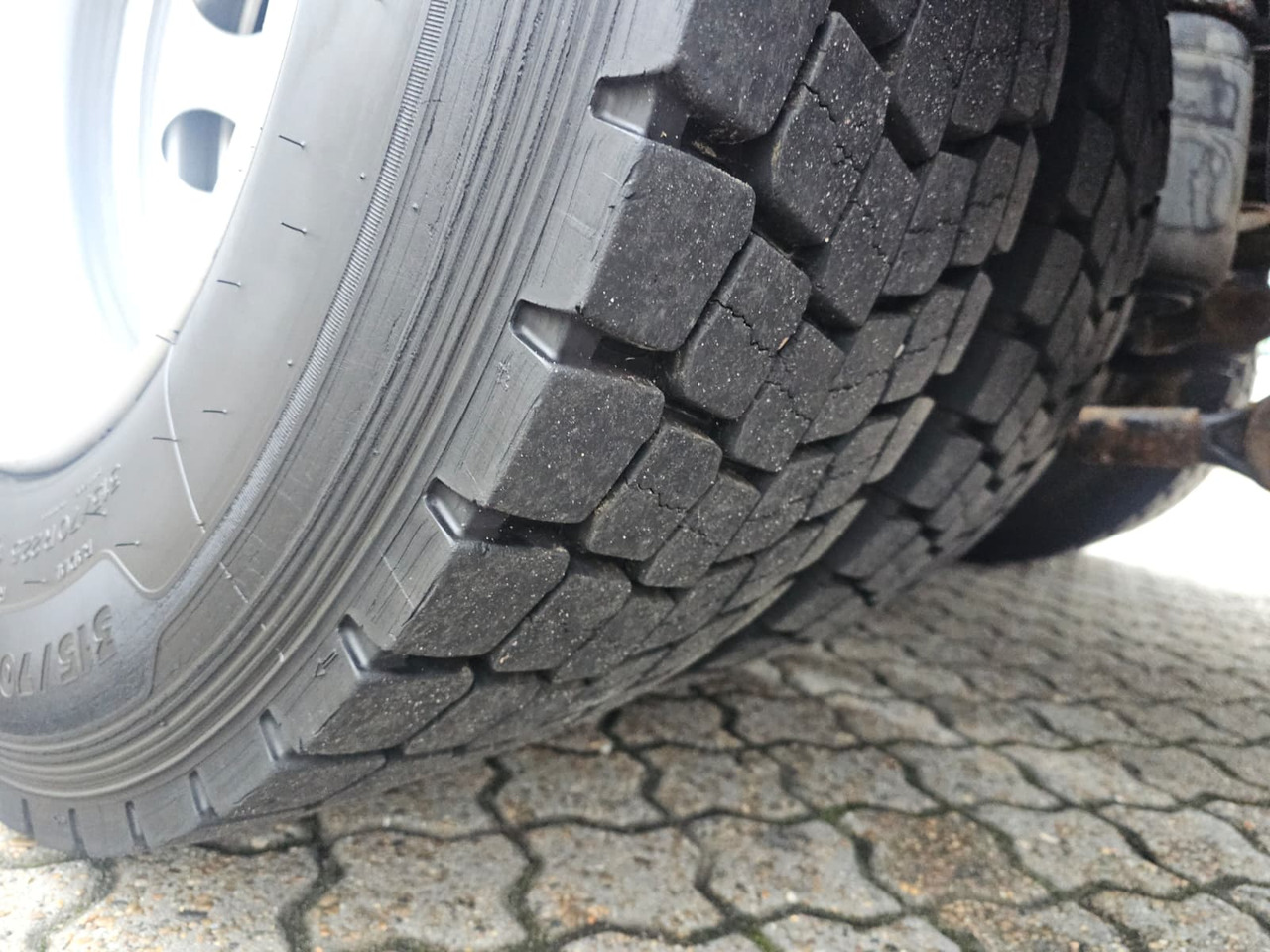 Грузовик-контейнеровоз/ Сменный кузов MAN TGS 26.400 6X2-4: фото 21