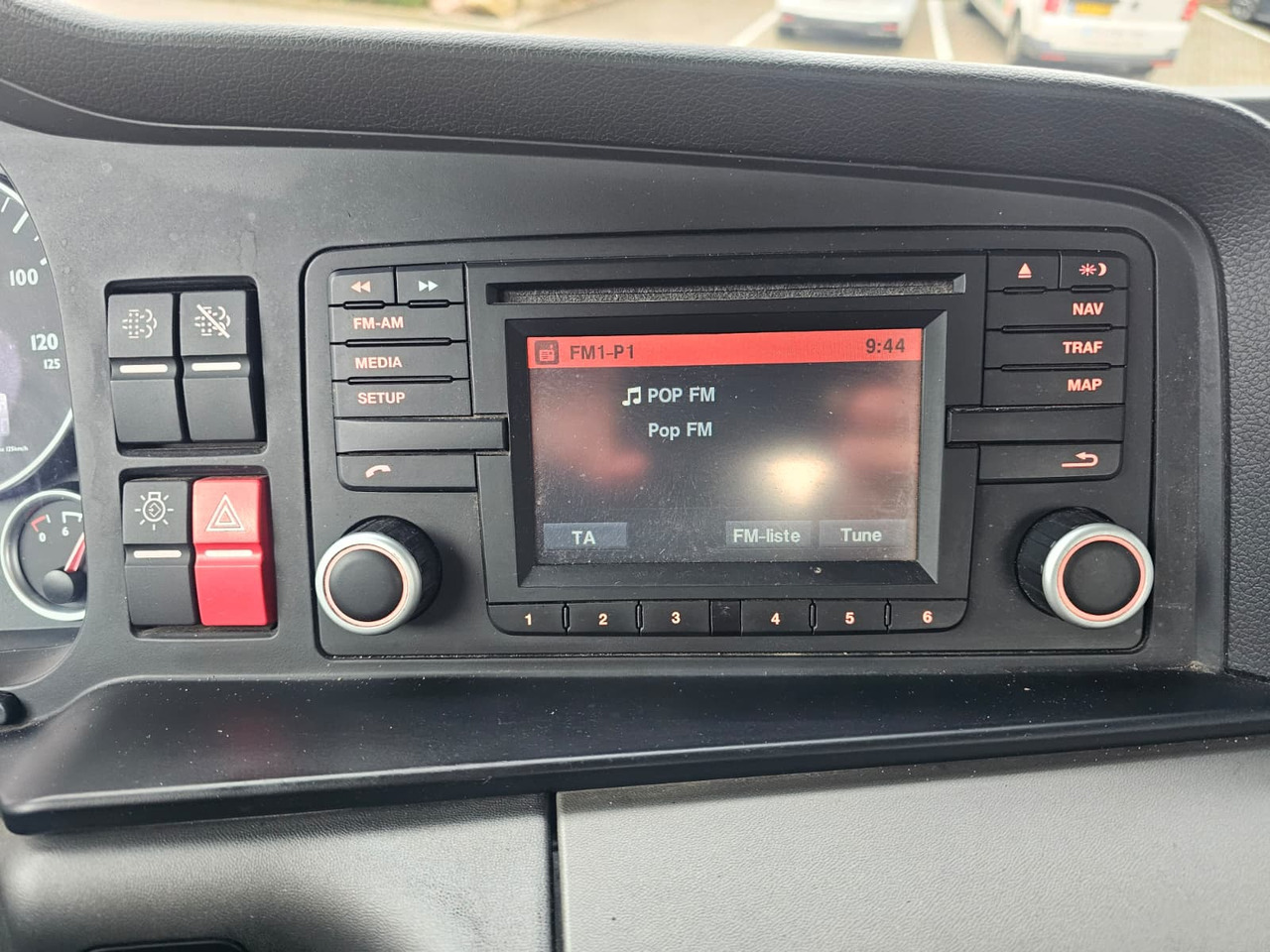 Грузовик-контейнеровоз/ Сменный кузов MAN TGS 26.400 6X2-4: фото 20