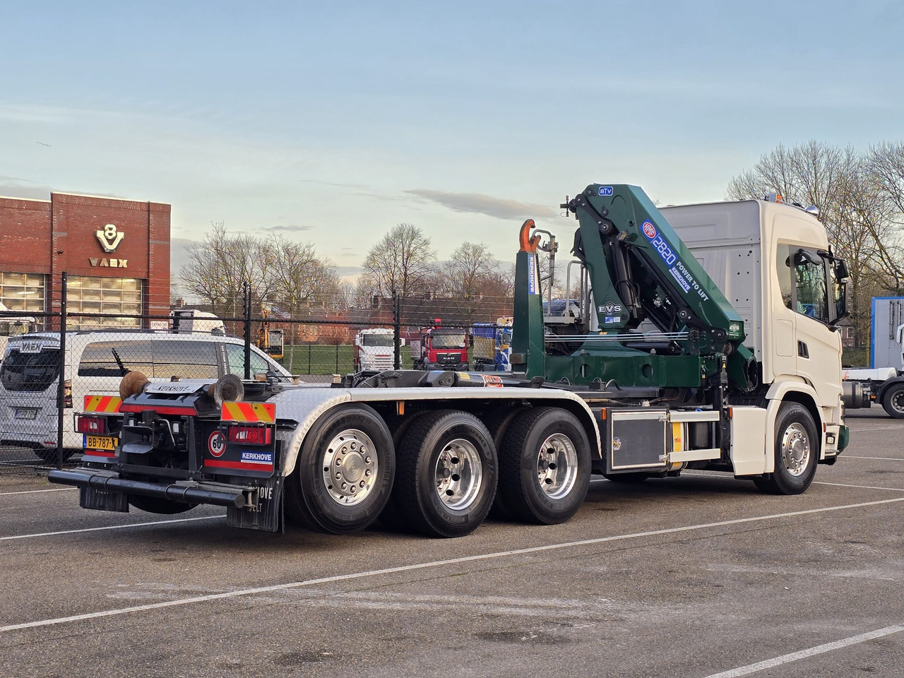 Scania G500 8x4 - Грузовик-контейнеровоз/ Сменный кузов, Автоманипулятор: фото 2 Scania G500 8x4 - Грузовик-контейнеровоз/ Сменный кузов, Автоманипулятор: фото 2