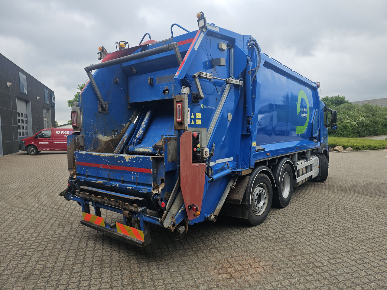 Volvo FM330 - Мусоровоз: фото 4 Volvo FM330 - Мусоровоз: фото 4