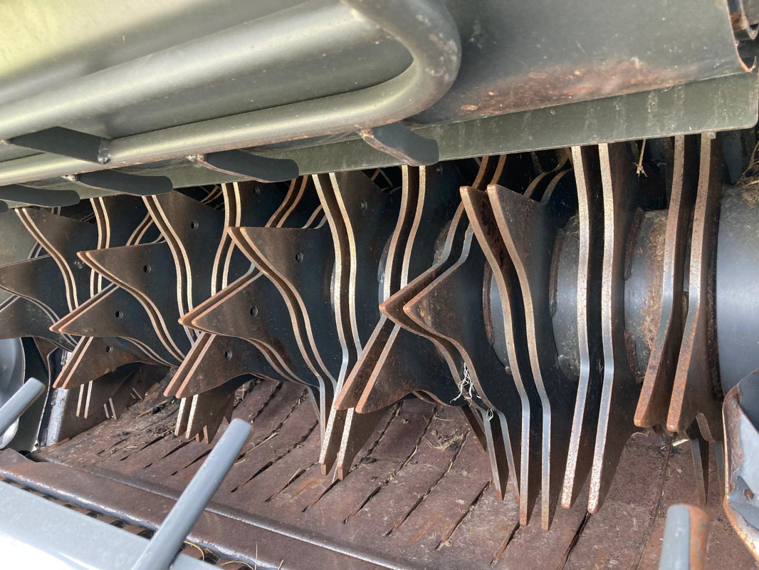 CLAAS Variant 485 RC PRO - Обмотчик рулонов: фото 4 CLAAS Variant 485 RC PRO - Обмотчик рулонов: фото 4