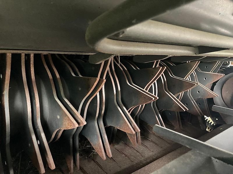 CLAAS Variant 485 RC PRO - Обмотчик рулонов: фото 2 CLAAS Variant 485 RC PRO - Обмотчик рулонов: фото 2