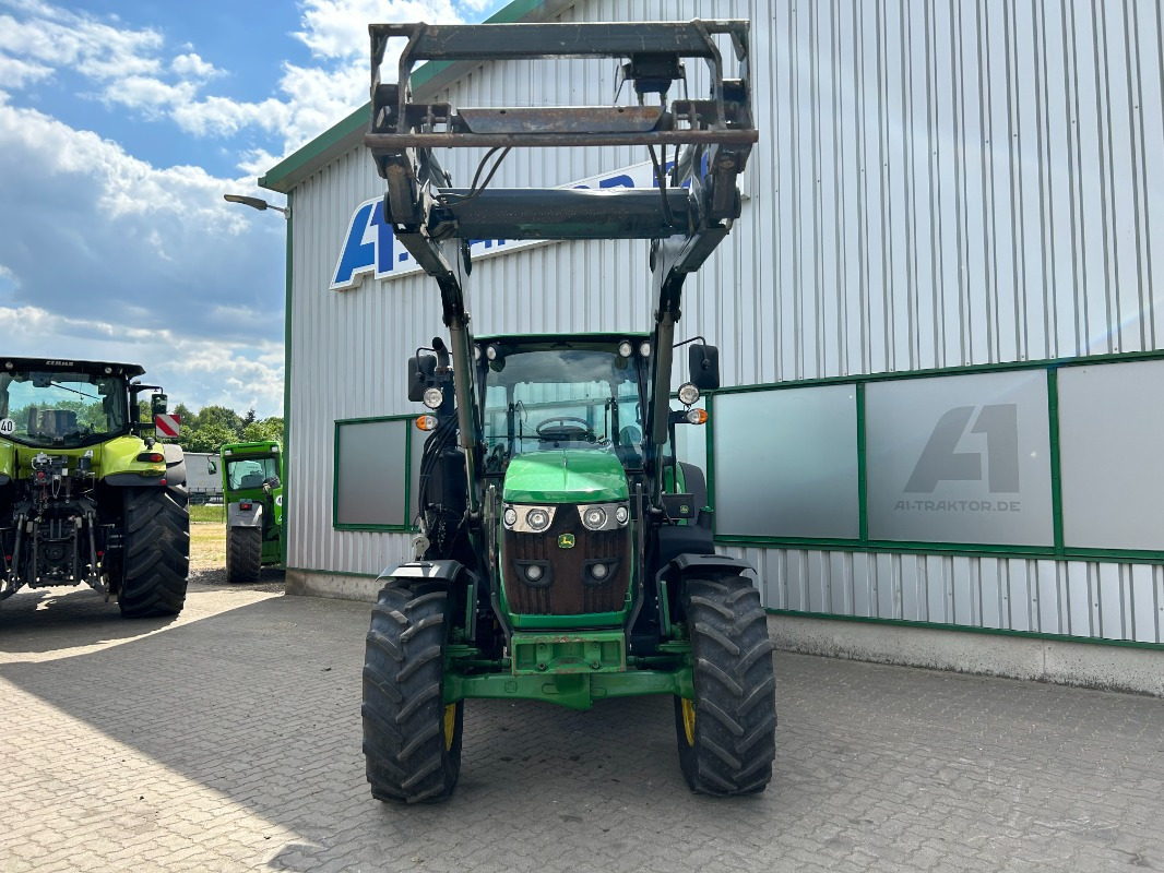 Трактор John Deere 6105 RC: фото 10