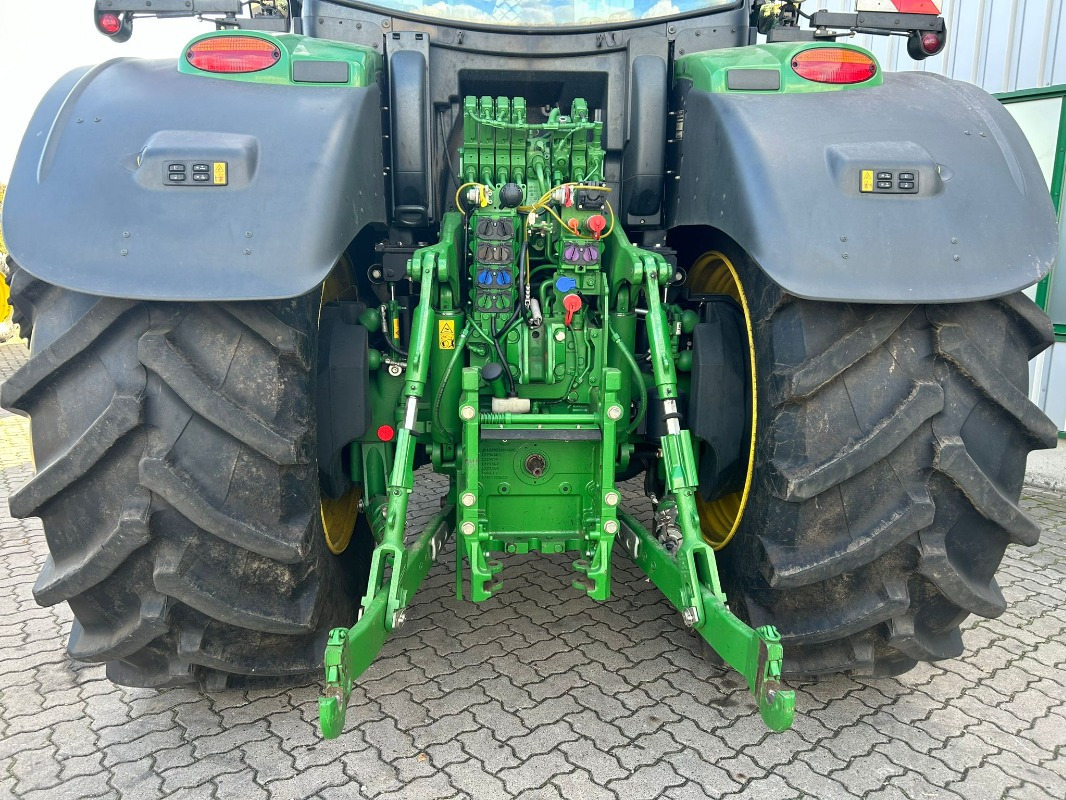 John Deere 6R 250 *MIETRÜCKLÄUFER* - Трактор: фото 3 John Deere 6R 250 *MIETRÜCKLÄUFER* - Трактор: фото 3