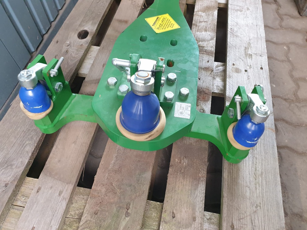 John Deere AUSZIEHBARE K80 / PASSEND AN 6R - Трактор: фото 2 John Deere AUSZIEHBARE K80 / PASSEND AN 6R - Трактор: фото 2