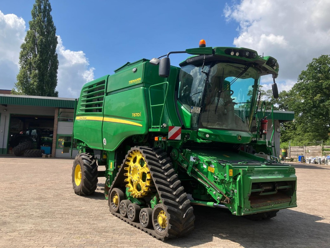 John Deere T670 - Зерноуборочный комбайн: фото 4 John Deere T670 - Зерноуборочный комбайн: фото 4