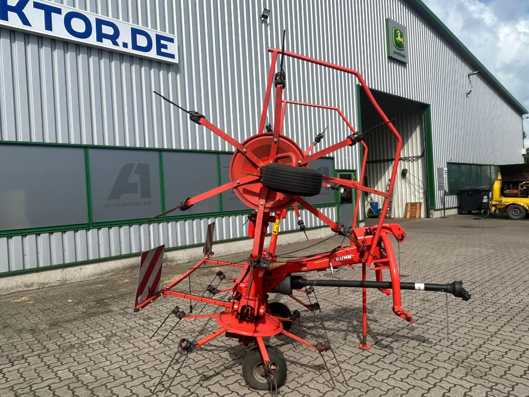 Kuhn GF 502 - Сеноворошилка: фото 3 Kuhn GF 502 - Сеноворошилка: фото 3