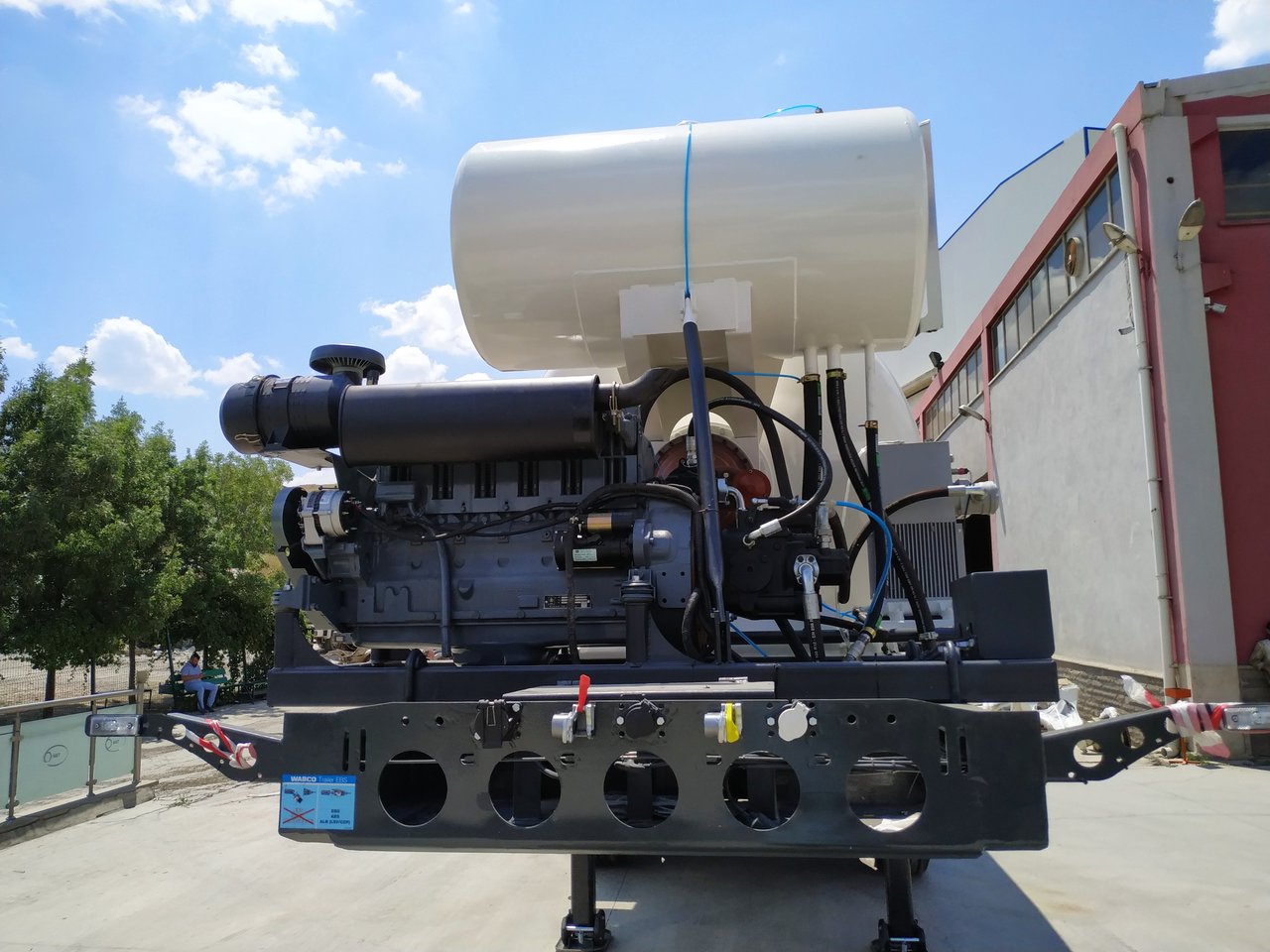 NT MAKINA TRAILERMIXER - Полуприцеп бетоносмеситель: фото 3 NT MAKINA TRAILERMIXER - Полуприцеп бетоносмеситель: фото 3