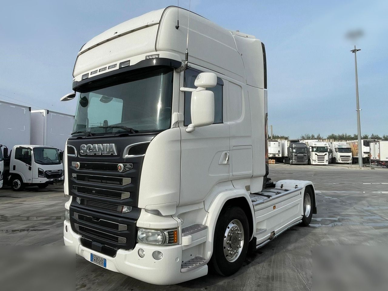 SCANIA R490 - Тягач: фото 2 SCANIA R490 - Тягач: фото 2