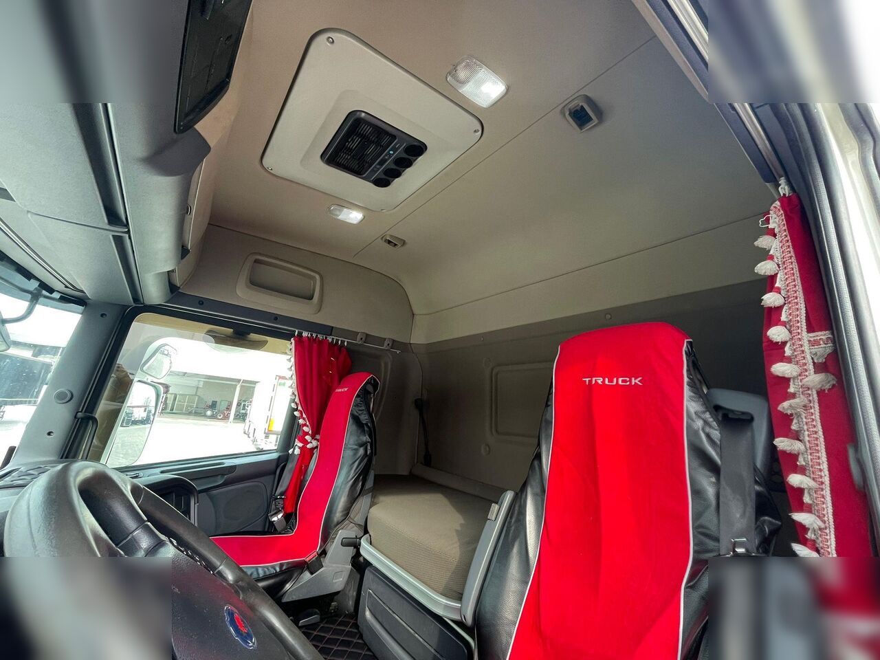 SCANIA R490 - Тягач: фото 5 SCANIA R490 - Тягач: фото 5