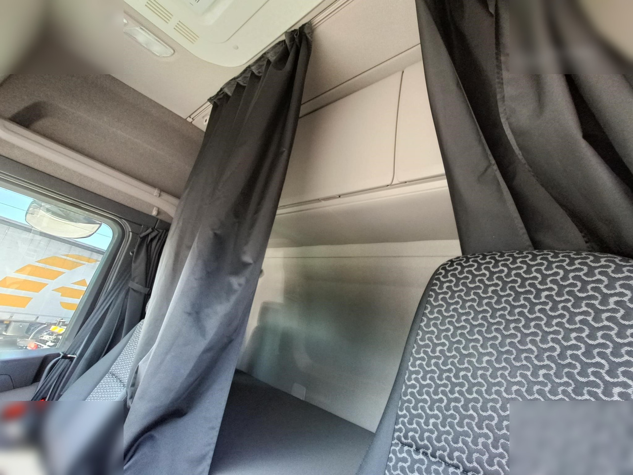 Тягач SCANIA R500: фото 6
