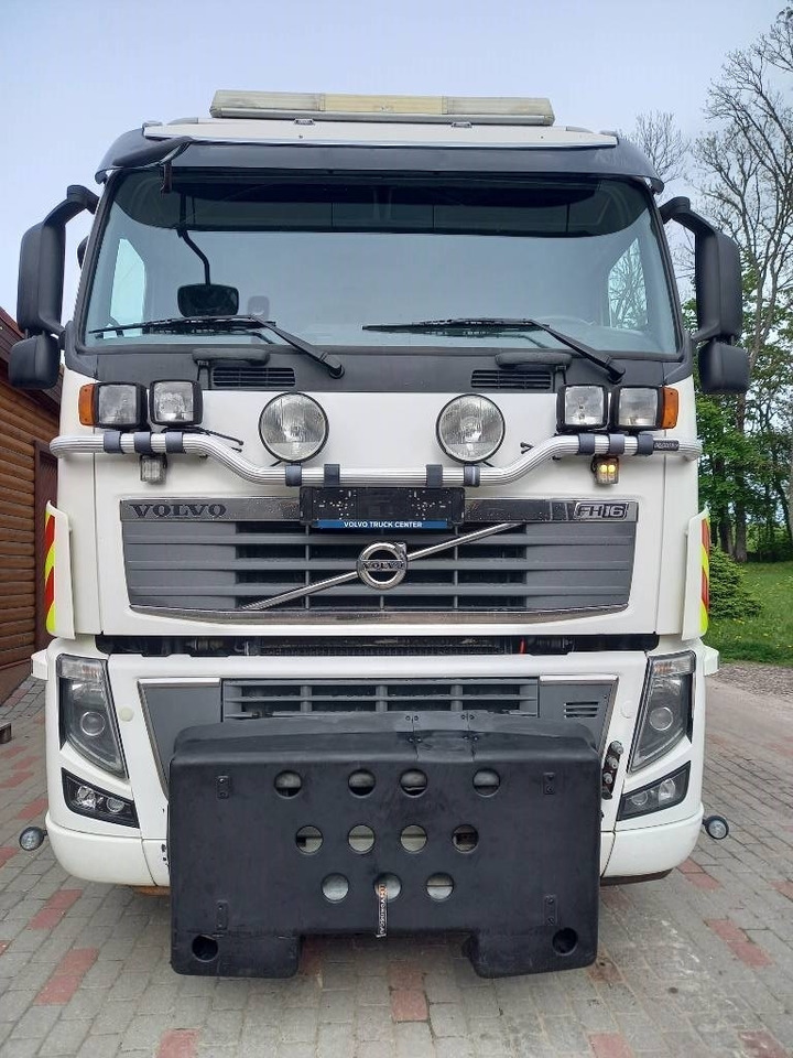 Volvo FH 16, 8x4 , RETARDER, BIG AXLES, GW 39500KG - Самосвал: фото 4 Volvo FH 16, 8x4 , RETARDER, BIG AXLES, GW 39500KG - Самосвал: фото 4