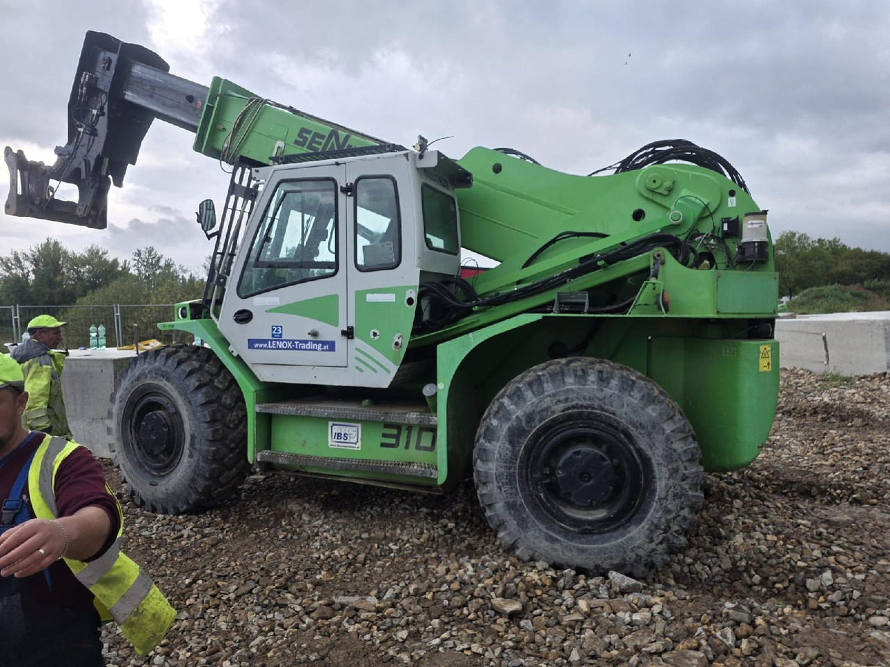 Sennebogen Typ 310 Multiloader - Телескопический погрузчик: фото 2 Sennebogen Typ 310 Multiloader - Телескопический погрузчик: фото 2