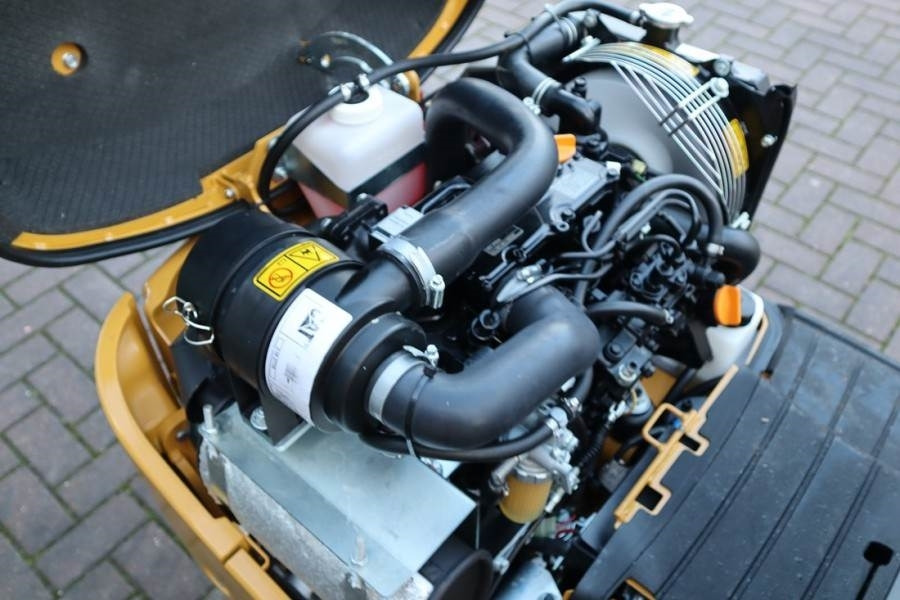 CAT 300.9D Valid inspection, *Guarantee! Hydr Quickcou - Мини-экскаватор: фото 4 CAT 300.9D Valid inspection, *Guarantee! Hydr Quickcou - Мини-экскаватор: фото 4