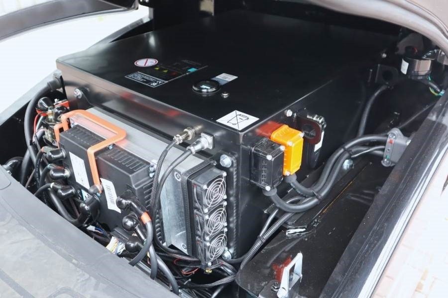 EP EFL253 Valid inspection, *Guarantee! Electric Lith - Дизельный погрузчик: фото 5 EP EFL253 Valid inspection, *Guarantee! Electric Lith - Дизельный погрузчик: фото 5