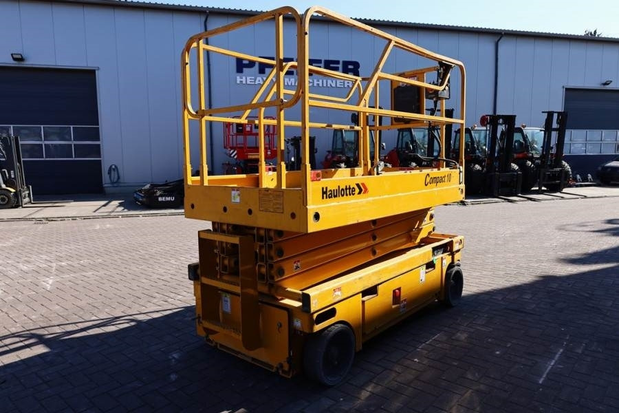 Haulotte Compact 10 Electric, 10m Working Height, 450kg Cap - Ножничный подъемник: фото 2 Haulotte Compact 10 Electric, 10m Working Height, 450kg Cap - Ножничный подъемник: фото 2