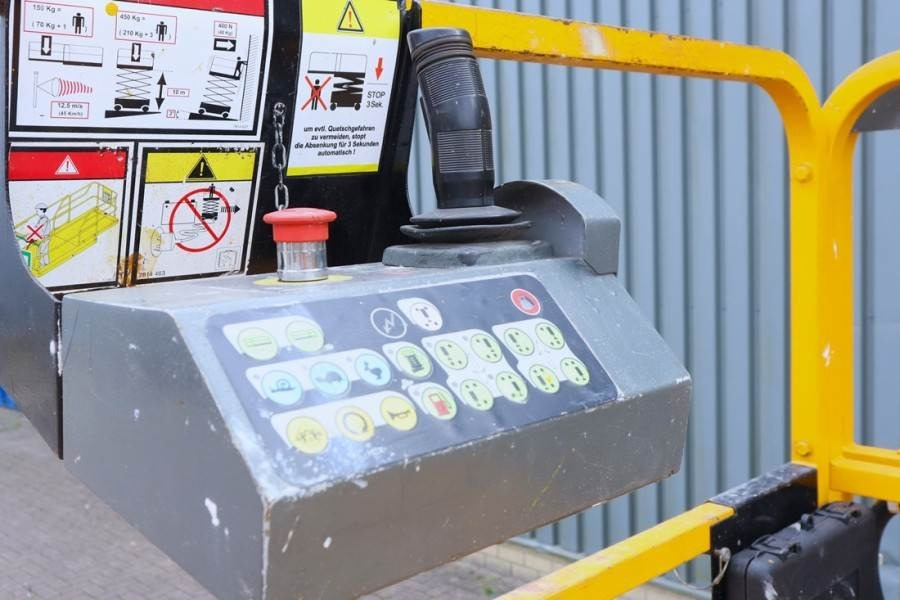 Haulotte Compact 12RTE Electric, 12m Working Height, 450kg - Ножничный подъемник: фото 4 Haulotte Compact 12RTE Electric, 12m Working Height, 450kg - Ножничный подъемник: фото 4