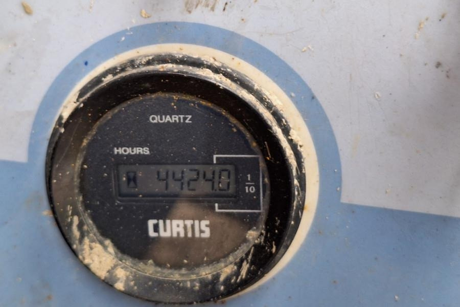 Haulotte H12SX Diesel, 4x4 Drive, 12m Working Height, 700kg - Ножничный подъемник: фото 5 Haulotte H12SX Diesel, 4x4 Drive, 12m Working Height, 700kg - Ножничный подъемник: фото 5