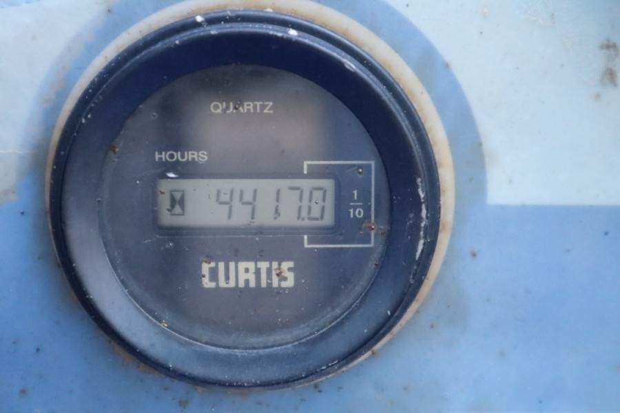 Haulotte H15SX New Tyres, Diesel, 4x4 Drive, 15 Working Hei - Ножничный подъемник: фото 5 Haulotte H15SX New Tyres, Diesel, 4x4 Drive, 15 Working Hei - Ножничный подъемник: фото 5