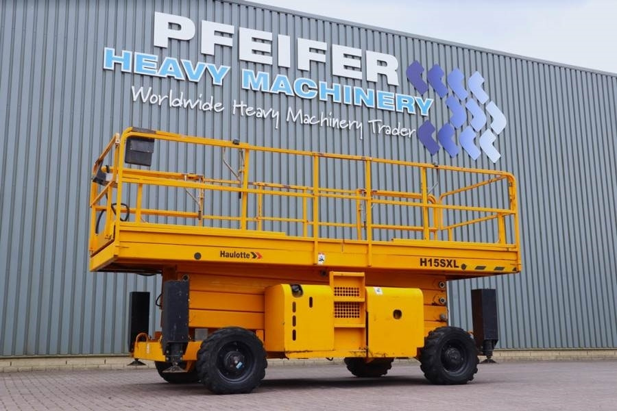 Haulotte H15SXL Diesel, 4x4 Drive, 15m Working Height, 500k - Ножничный подъемник: фото 1 Haulotte H15SXL Diesel, 4x4 Drive, 15m Working Height, 500k - Ножничный подъемник: фото 1