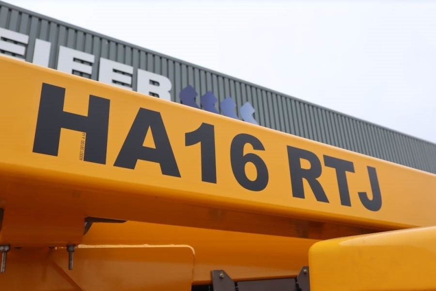 Haulotte HA16RTJ Valid Inspection, *Guarantee! Diesel, 4x4 - Коленчатый подъемник: фото 5 Haulotte HA16RTJ Valid Inspection, *Guarantee! Diesel, 4x4 - Коленчатый подъемник: фото 5