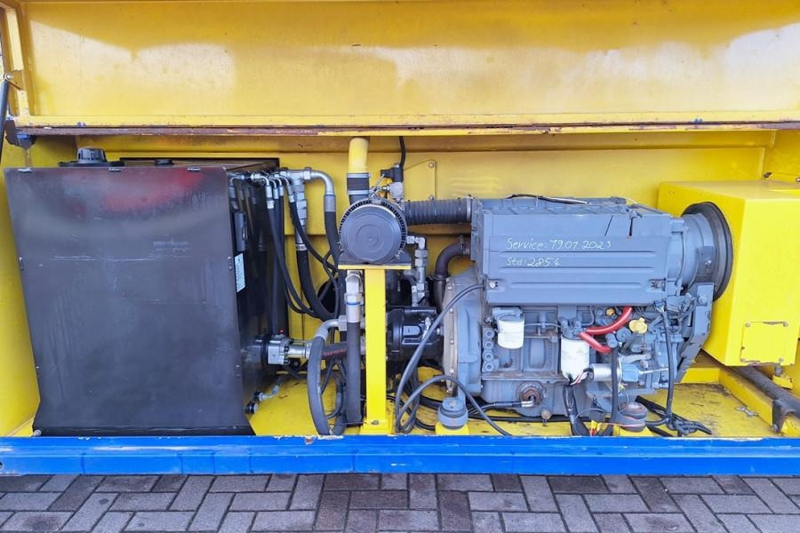 JLG 245-25 Diesel, 4x4 Drive, 26m Working Height, 750k - Ножничный подъемник: фото 5 JLG 245-25 Diesel, 4x4 Drive, 26m Working Height, 750k - Ножничный подъемник: фото 5