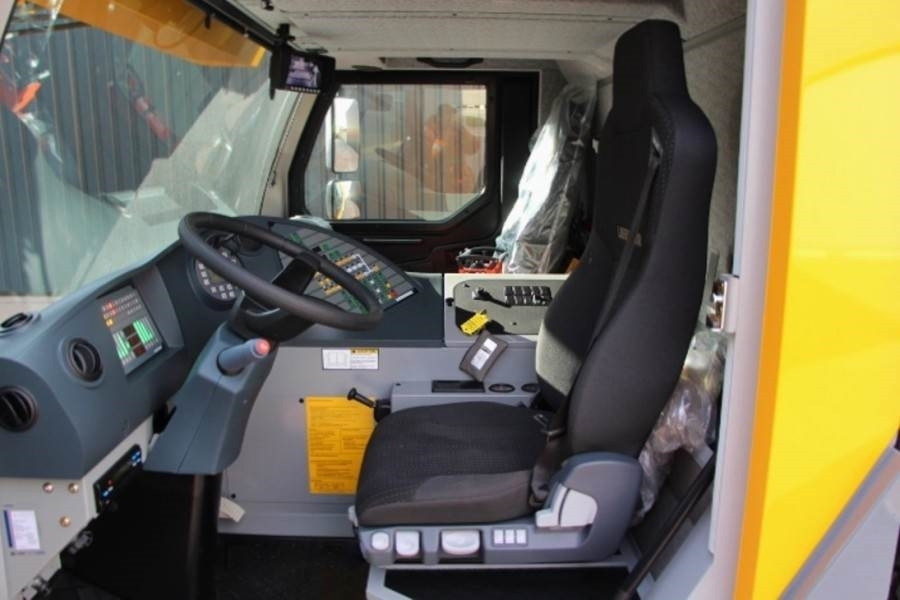 Liebherr MK88 Plus Valid Inspection, 45 m Flight, 8t Cap, P - Башенный кран: фото 4 Liebherr MK88 Plus Valid Inspection, 45 m Flight, 8t Cap, P - Башенный кран: фото 4