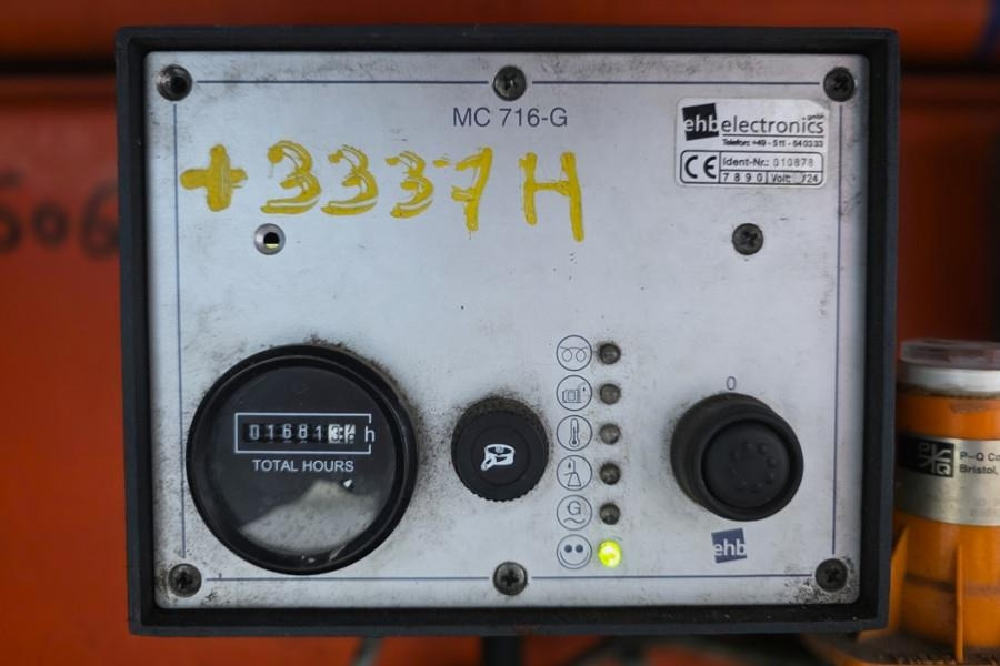 Liftlux SL205-25D4WDSP NEW TYRES, Diesel, 4x4 Drive, Hydra - Коленчатый подъемник: фото 5 Liftlux SL205-25D4WDSP NEW TYRES, Diesel, 4x4 Drive, Hydra - Коленчатый подъемник: фото 5