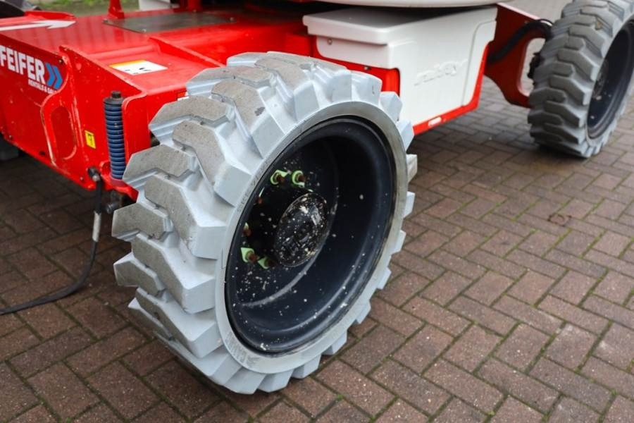 Коленчатый подъемник Niftylift HR21 HYBRIDE 4x4 MK2 Valid Inspection, Hybrid, 4x4: фото 20 Коленчатый подъемник Niftylift HR21 HYBRIDE 4x4 MK2 Valid Inspection, Hybrid, 4x4: фото 20