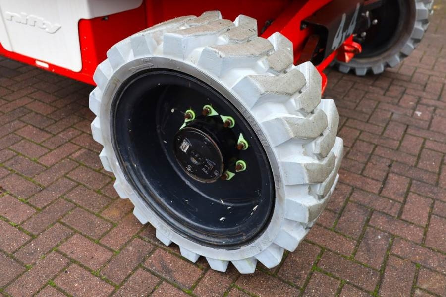 Коленчатый подъемник Niftylift HR21 HYBRIDE 4x4 MK2 Valid Inspection, Hybrid, 4x4: фото 17 Коленчатый подъемник Niftylift HR21 HYBRIDE 4x4 MK2 Valid Inspection, Hybrid, 4x4: фото 17