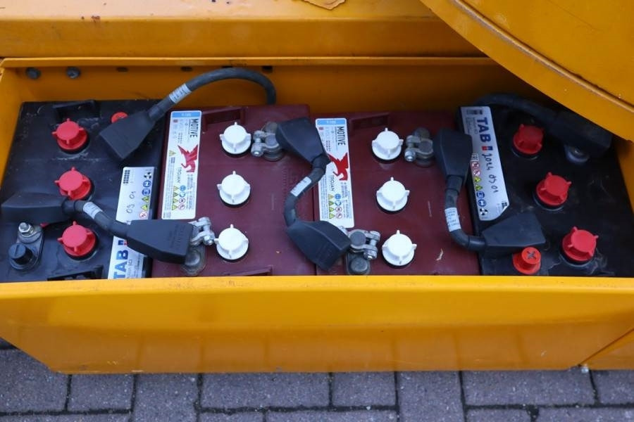 Snorkel A38E Electric, 13.5m Working Height, 6.1m Reach, 2 лизинг Snorkel A38E Electric, 13.5m Working Height, 6.1m Reach, 2: фото 7 Snorkel A38E Electric, 13.5m Working Height, 6.1m Reach, 2 лизинг Snorkel A38E Electric, 13.5m Working Height, 6.1m Reach, 2: фото 7