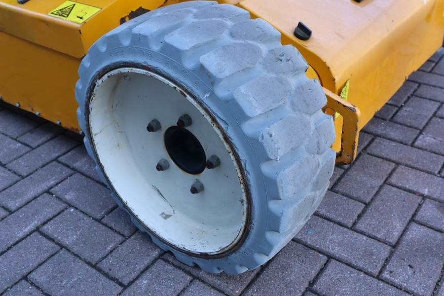 Snorkel A38E Electric, 13.5m Working Height, 6.1m Reach, 2 лизинг Snorkel A38E Electric, 13.5m Working Height, 6.1m Reach, 2: фото 13 Snorkel A38E Electric, 13.5m Working Height, 6.1m Reach, 2 лизинг Snorkel A38E Electric, 13.5m Working Height, 6.1m Reach, 2: фото 13