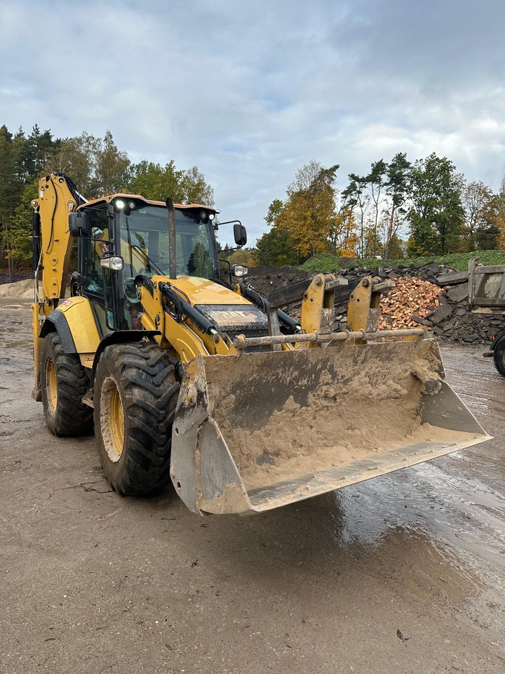 CAT 444 - Экскаватор-погрузчик: фото 3 CAT 444 - Экскаватор-погрузчик: фото 3