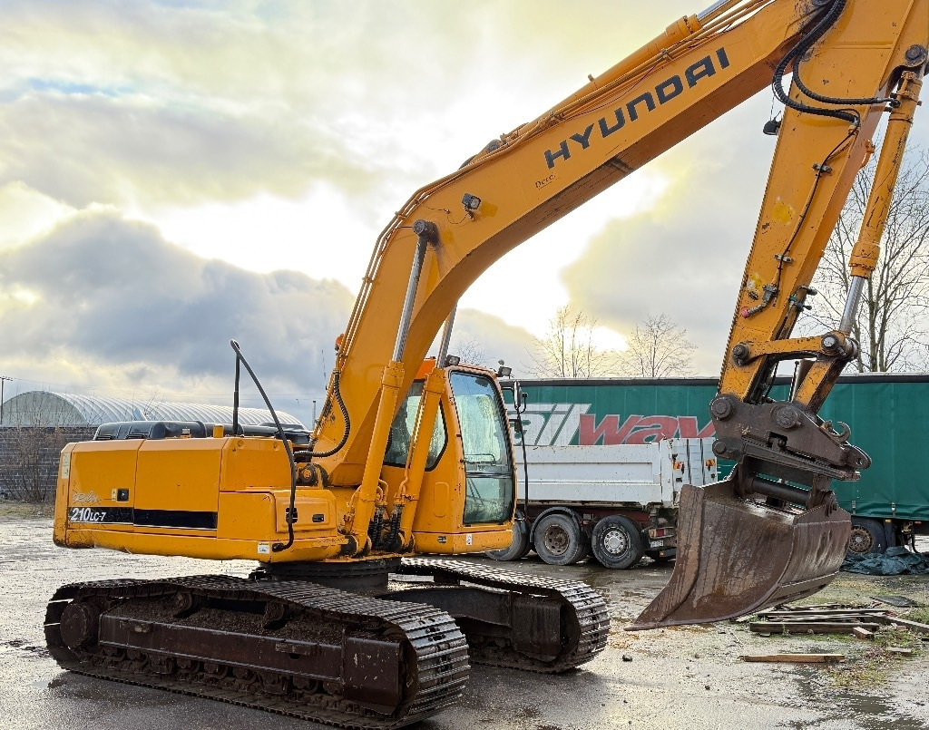 Hyundai Robex 210 LC-7 - Гусеничный экскаватор: фото 4 Hyundai Robex 210 LC-7 - Гусеничный экскаватор: фото 4